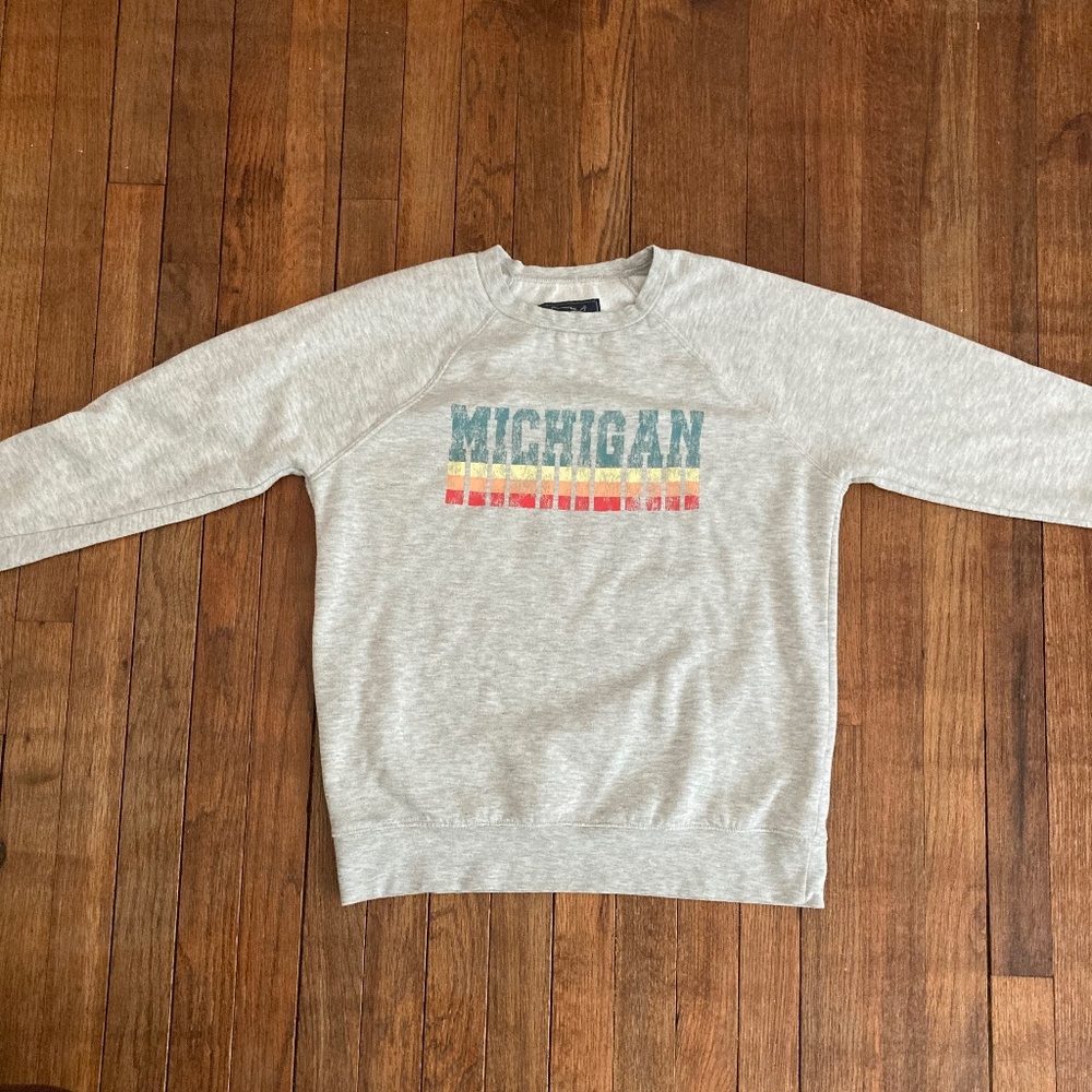 Michigan sweatshirt Womans M Gray
